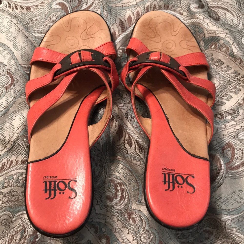 Sofft Coral Heels Sz 7.5N